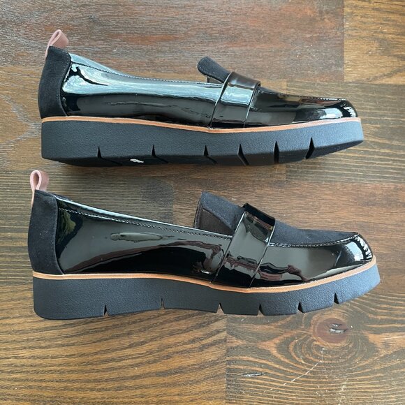 Dr. Scholl's Webster Patent Loafer - Picture 5 of 8